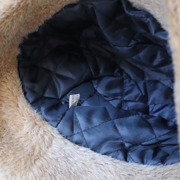 Faux Fur Bucket Hat - Picture 4 of 10